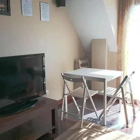 Apartamento En Soto De La Marina. Wifi Y Piscina. Soto de la Marina