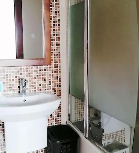 En Soto De La Marina. Wifi Y Piscina.