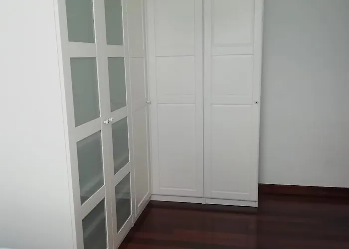 En Soto De La Marina. Wifi Y Piscina. Apartamento *