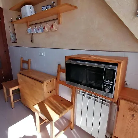 En Soto De La Marina. Wifi Y Piscina. Apartment *