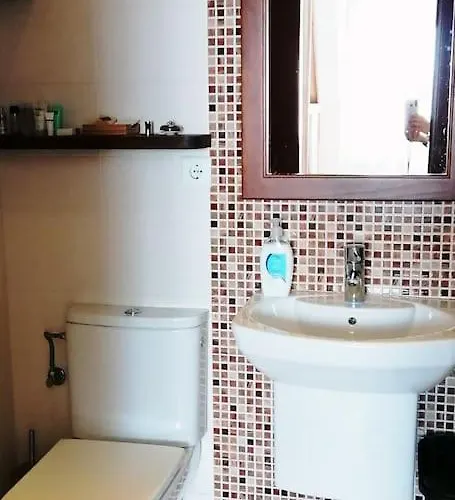 Apartman En Soto De La Marina. Wifi Y Piscina.