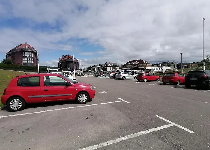 En Soto De La Marina. Wifi Y Piscina. Apartman *