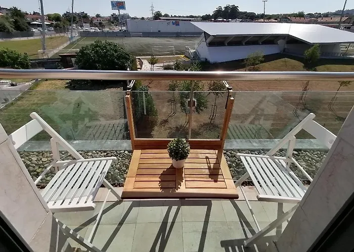 En Soto De La Marina. Wifi Y Piscina.