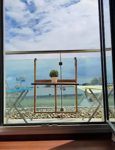 En Soto De La Marina. Wifi Y Piscina. Apartman *